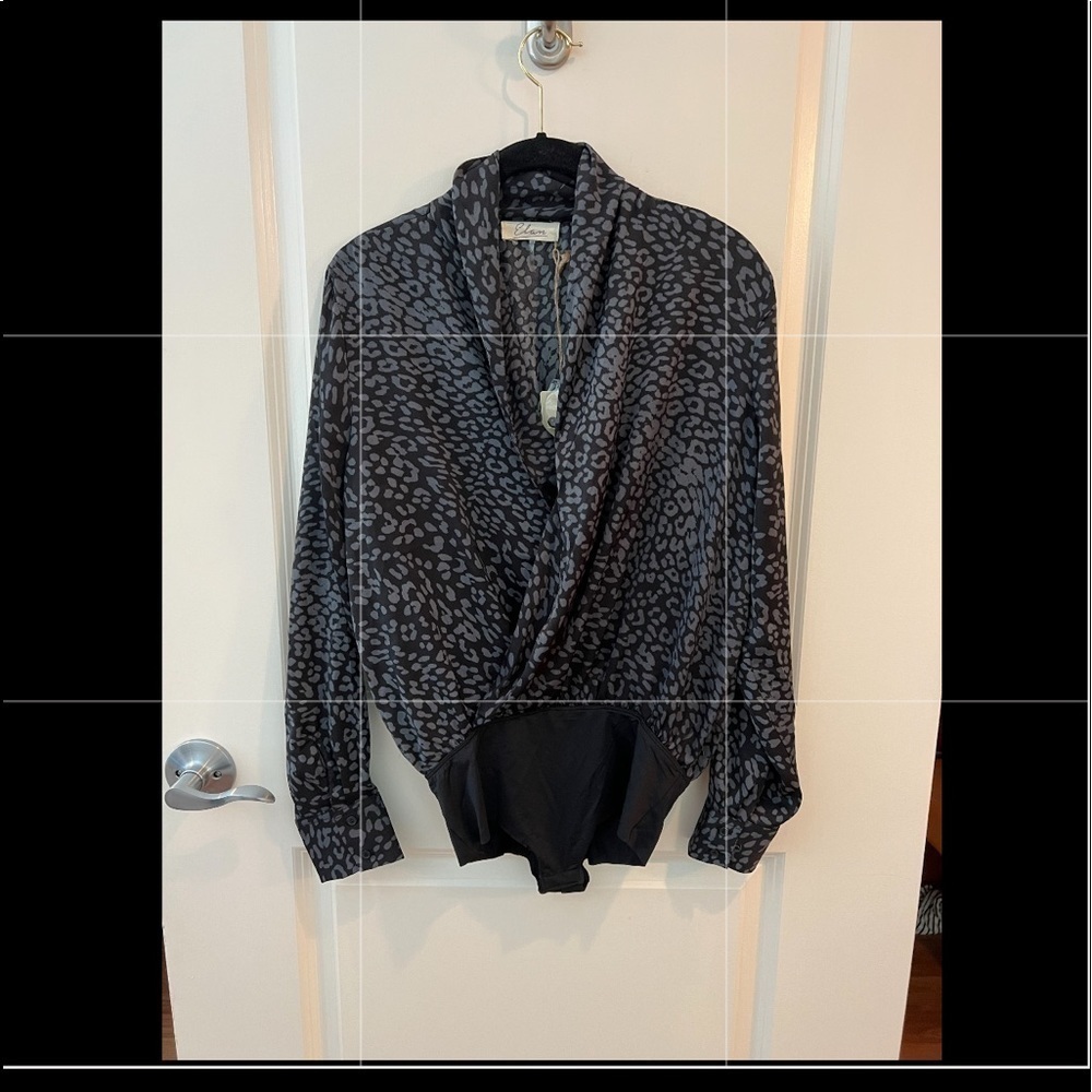 Elan Leopard Print Long Sleeves Bodysuit